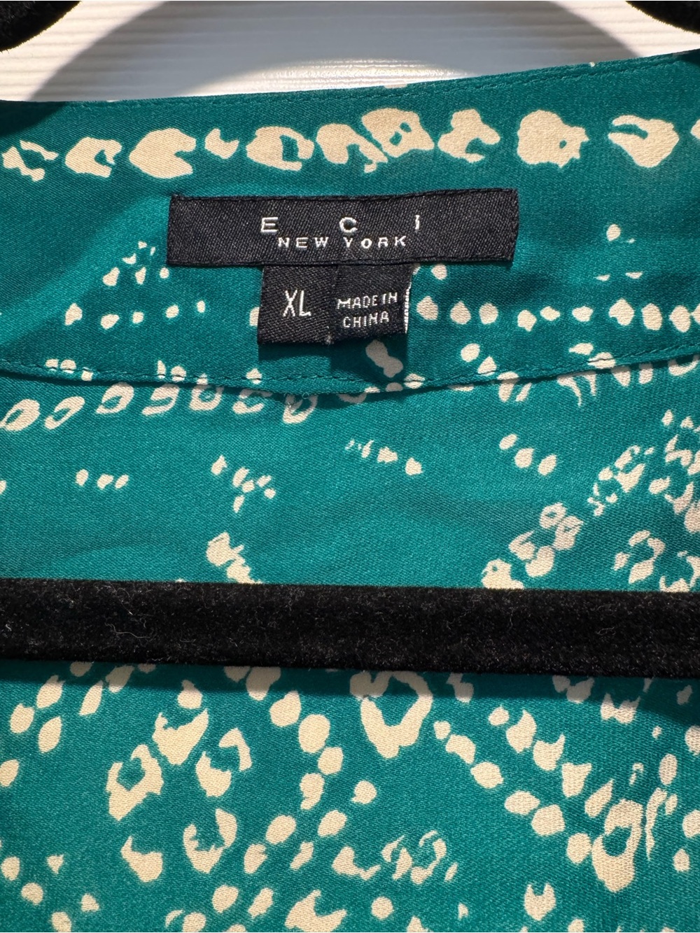Women’s 100% Silk Boho Bandhni Blouse - Picture 3 of 3